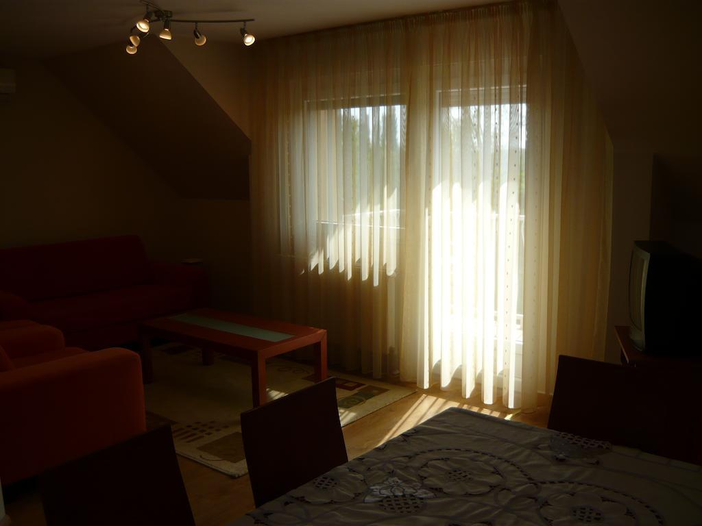 Kámán Apartman Alsópáhok
